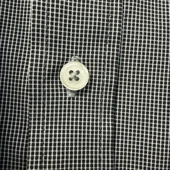 Men's Nick Graham Button up Dress Shirt - Picture 6 of 6